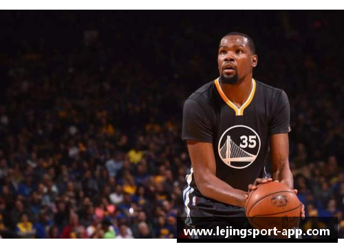 杜兰特进入NBA后的职业生涯与影响